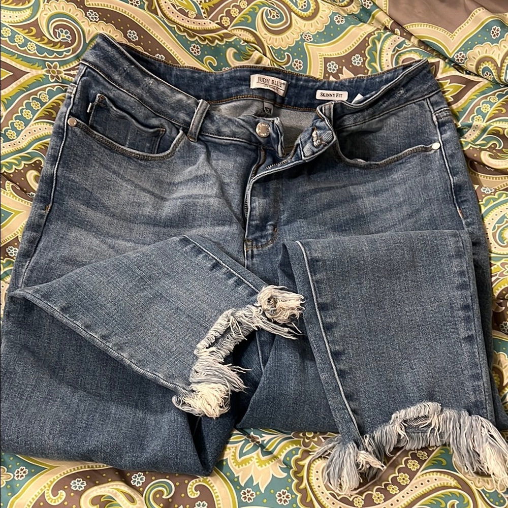 Judy Blue Skinny Jeans Classic Blue Distressed